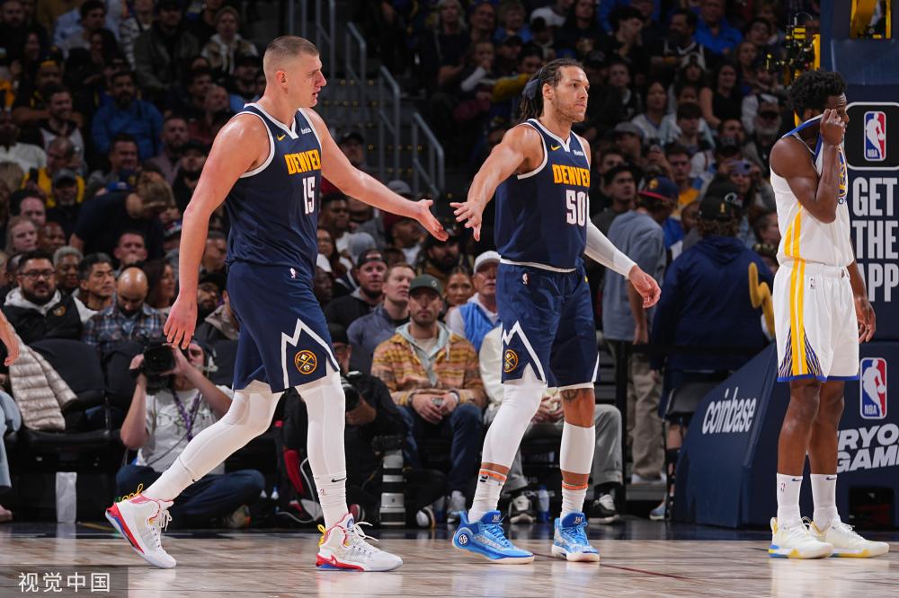 重对球员的 重对球员的