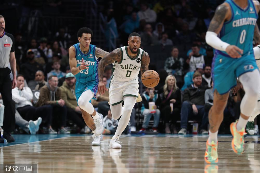 与此同时 与此同时